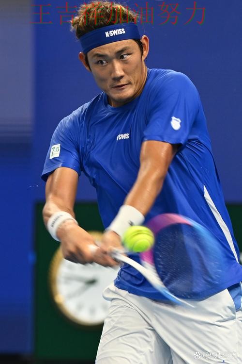 张之臻在意甲中单场高分成为全场焦点 让晋级悬念继续保留 张之臻在意甲中单场高分成为全场焦点 让晋级悬念继续保留